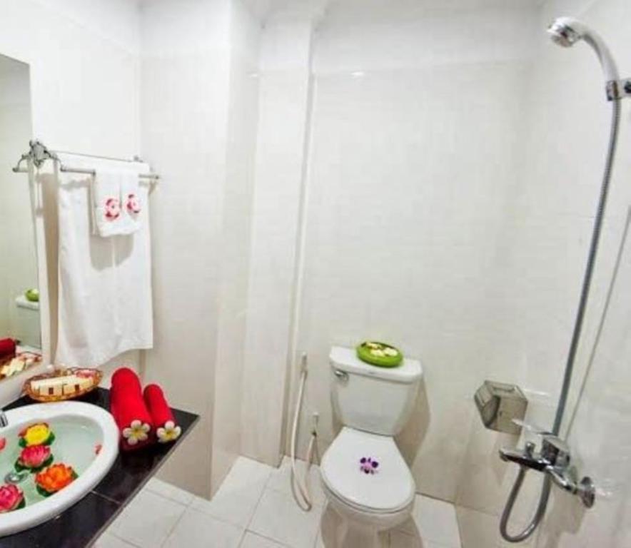 Mittapheap Hotel Kampot Buitenkant foto